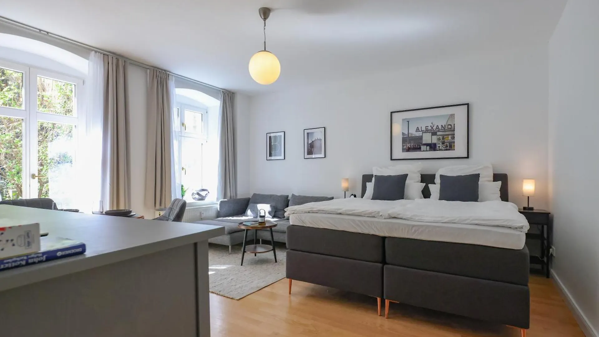 Wins67 - Modernes Apartment Mit Grosser Terrasse In Top Lage Berlin Germany